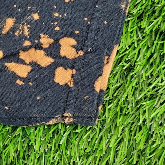 Distressed Skull Shirt Medium 20x24 Bleached Edgy Grunge - Picture 14 of 15